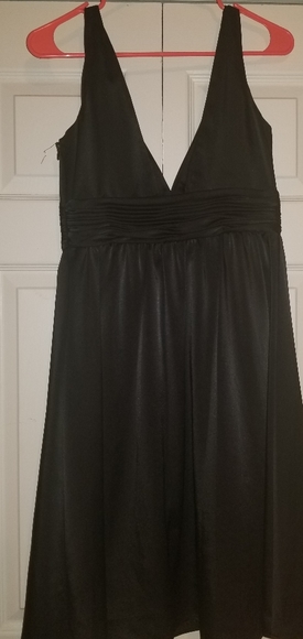 Evening dress - Picture 2 of 2